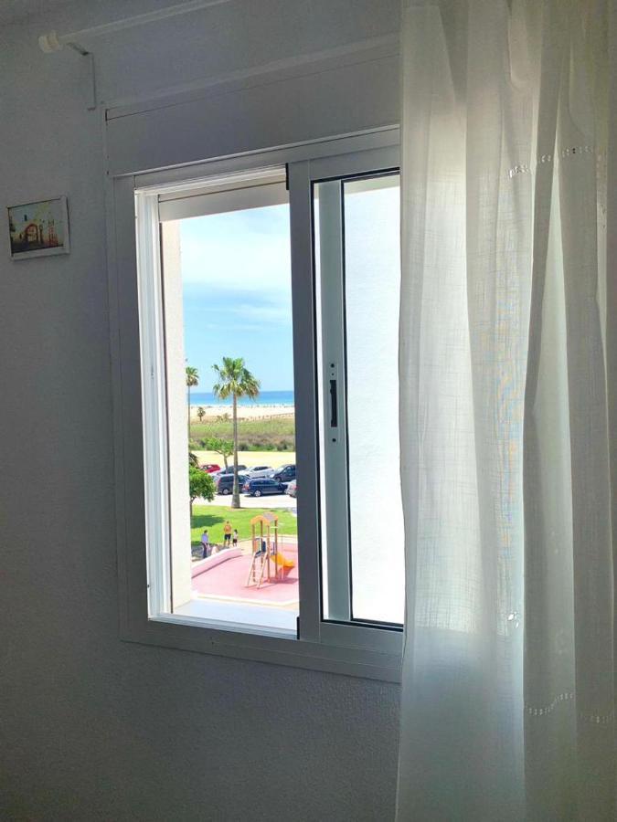 Primera Linea De Playa Paseo Maritimo Conil De La Frontera Bagian luar foto