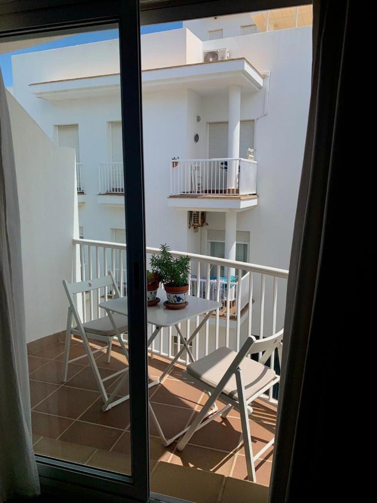 Primera Linea De Playa Paseo Maritimo Conil De La Frontera Bagian luar foto